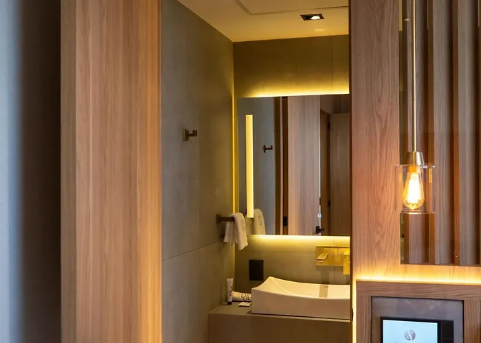 Hotel Punto Periférico Sur