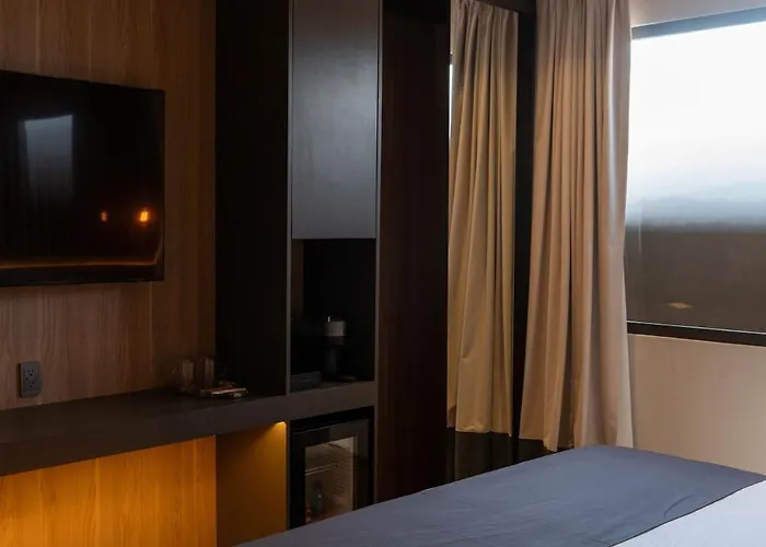 Punto Periférico Sur Hotel 5*